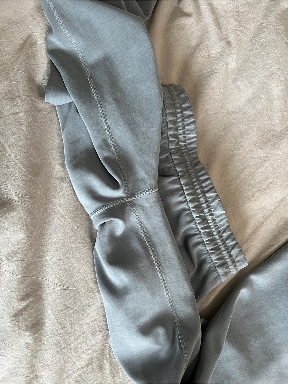 Lululemon Women's Softstreme High-Rise Pant Regular - Picture 8 of 16